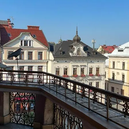 Rynek 7 Nr5 Pietro 3 チェシン